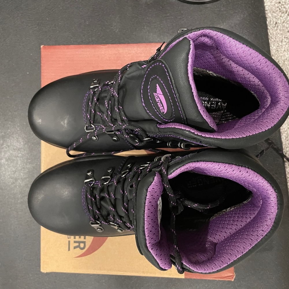 Avenger Work Boots